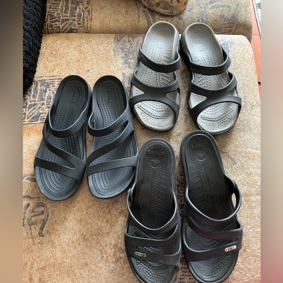 CROCS Shoes 3 Pairs Of Womens Crocs Sandals Size 7 Poshmark